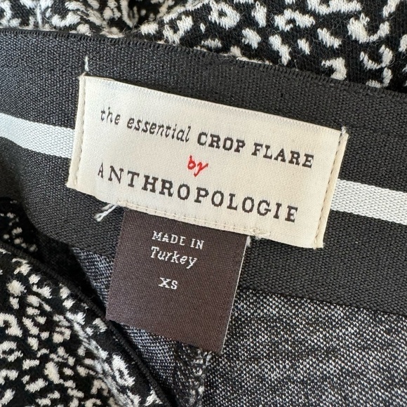 Anthropologie Essential Crop Flare, Black & White Leopard, Size XS - Picture 9 of 11